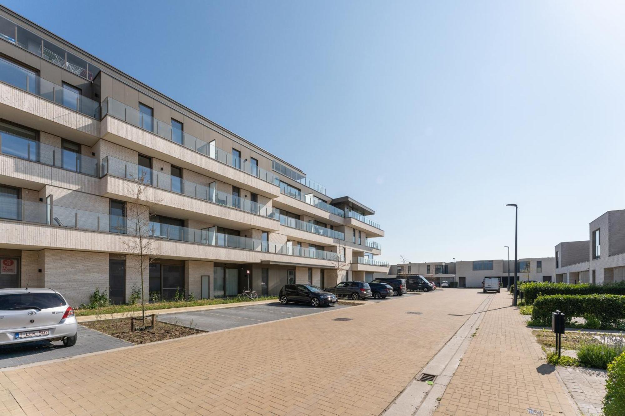 Lichtrijk En Ruim Appartement Met Zeezicht - 5P Остенде Екстер'єр фото